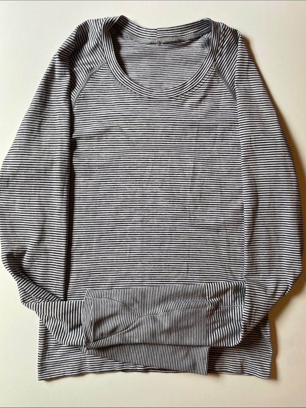 Lululemon Long Sleeve Swiftly Tech Size 4
